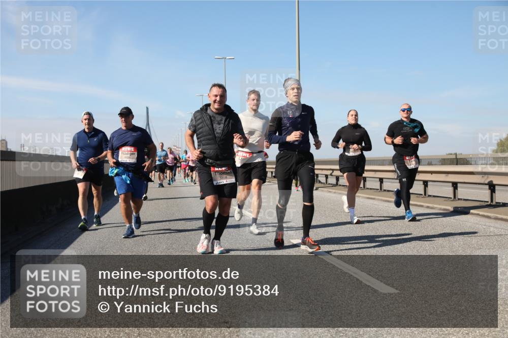 03.10.2025 - Köhlbrandbrückenlauf Yannick Fuchs http://msf.ph/oto/9195384 03.10.2025 11:59:20 Position 3 5858 meine-sportfotos.de