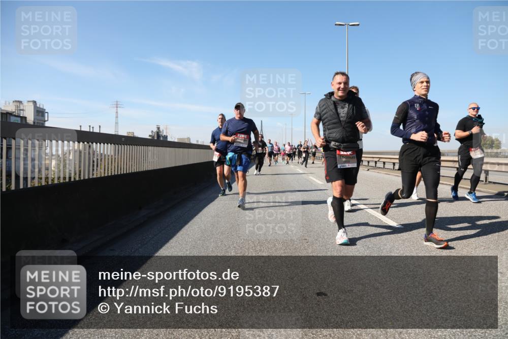 03.10.2025 - Köhlbrandbrückenlauf Yannick Fuchs http://msf.ph/oto/9195387 03.10.2025 11:59:21 Position 3  meine-sportfotos.de