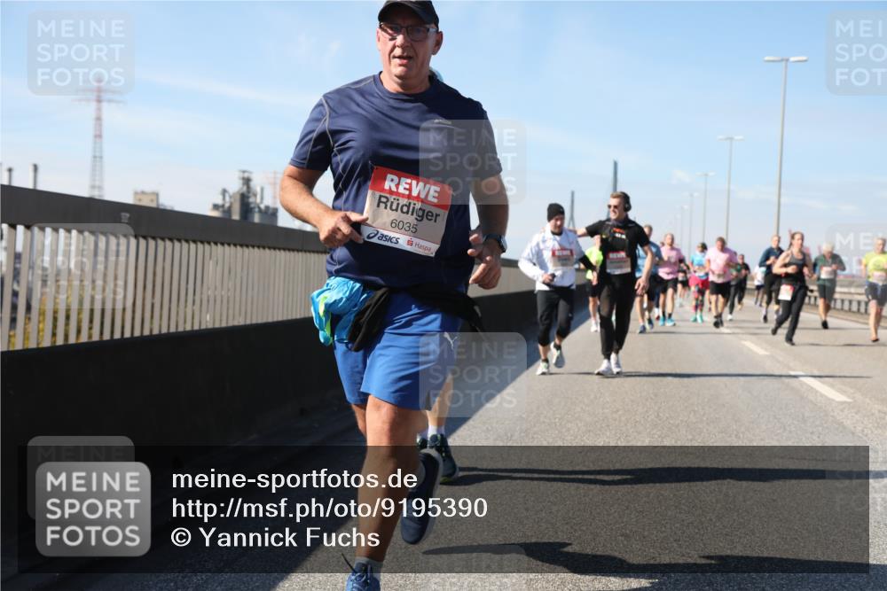 03.10.2025 - Köhlbrandbrückenlauf Yannick Fuchs http://msf.ph/oto/9195390 03.10.2025 11:59:22 Position 3 6035 meine-sportfotos.de