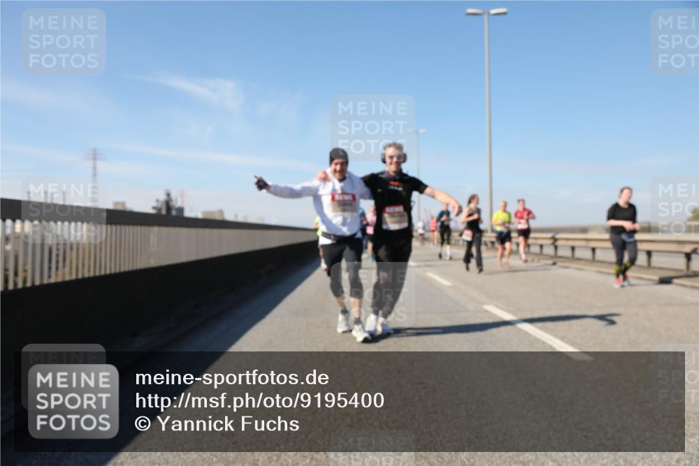 03.10.2025 - Köhlbrandbrückenlauf Yannick Fuchs http://msf.ph/oto/9195400 03.10.2025 11:59:24 Position 3  meine-sportfotos.de