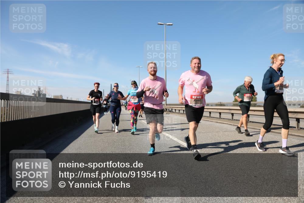 03.10.2025 - Köhlbrandbrückenlauf Yannick Fuchs http://msf.ph/oto/9195419 03.10.2025 11:59:29 Position 3  meine-sportfotos.de