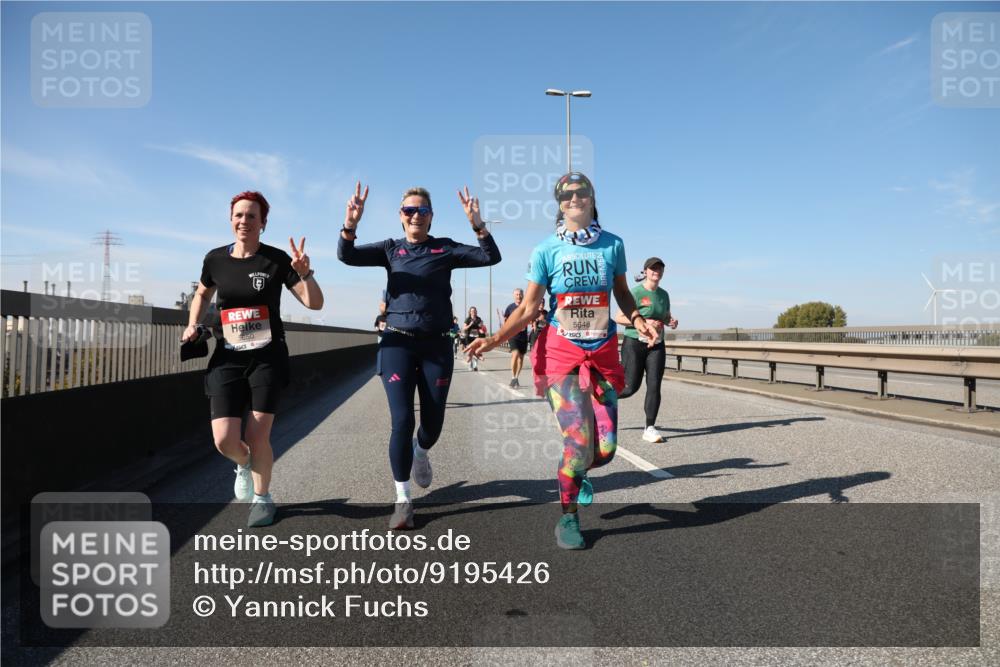03.10.2025 - Köhlbrandbrückenlauf Yannick Fuchs http://msf.ph/oto/9195426 03.10.2025 11:59:31 Position 3 5650, 5648 meine-sportfotos.de