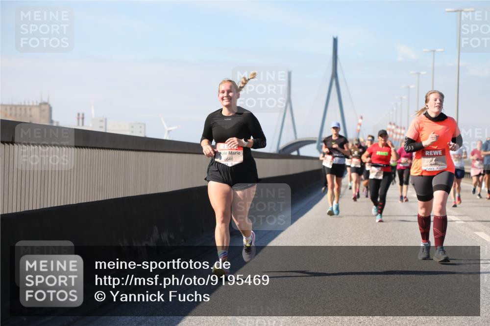 03.10.2025 - Köhlbrandbrückenlauf Yannick Fuchs http://msf.ph/oto/9195469 03.10.2025 11:59:41 Position 3 6646 meine-sportfotos.de