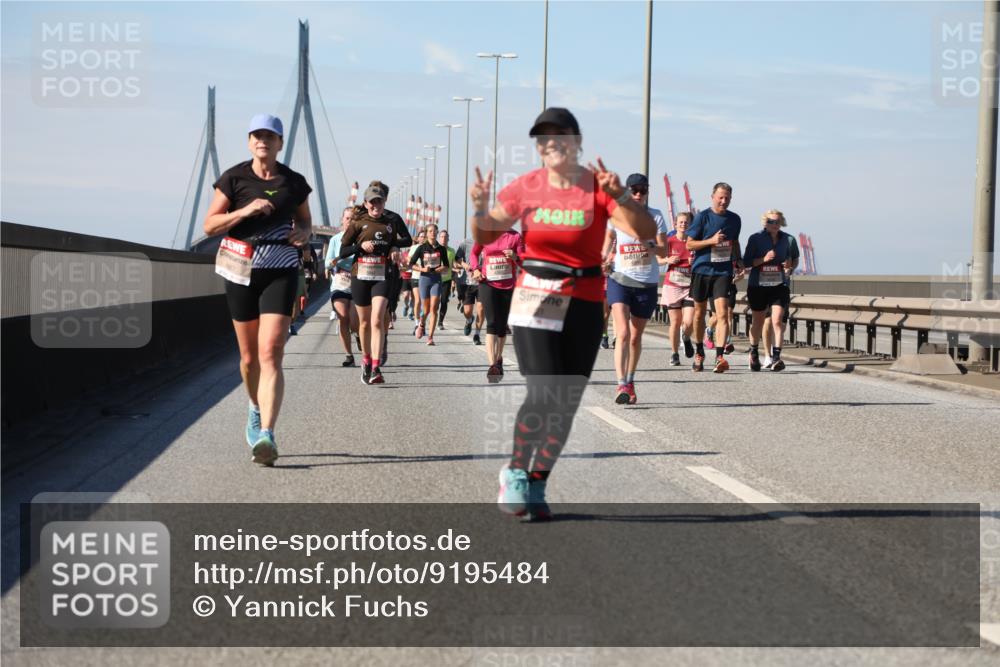 03.10.2025 - Köhlbrandbrückenlauf Yannick Fuchs http://msf.ph/oto/9195484 03.10.2025 11:59:45 Position 3  meine-sportfotos.de