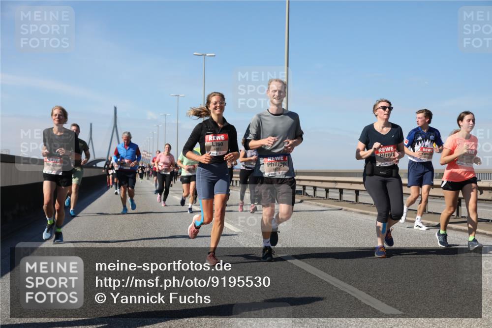 03.10.2025 - Köhlbrandbrückenlauf Yannick Fuchs http://msf.ph/oto/9195530 03.10.2025 11:59:56 Position 3 4661, 4631, 5003 meine-sportfotos.de