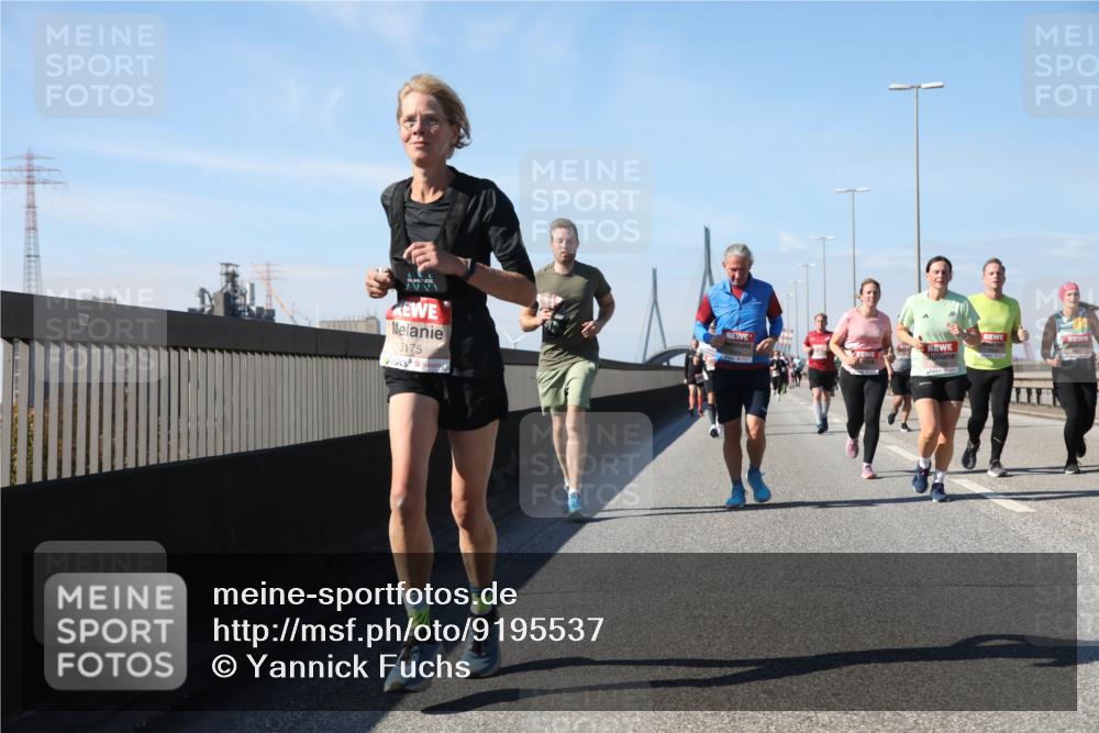 03.10.2025 - Köhlbrandbrückenlauf Yannick Fuchs http://msf.ph/oto/9195537 03.10.2025 11:59:57 Position 3 5175 meine-sportfotos.de