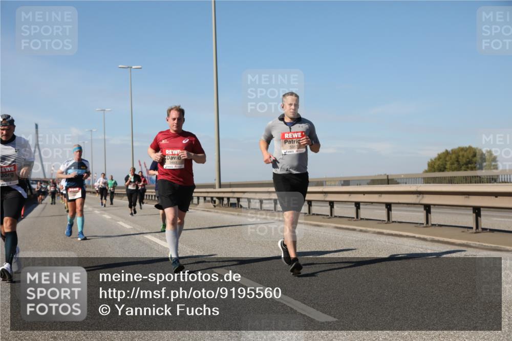 03.10.2025 - Köhlbrandbrückenlauf Yannick Fuchs http://msf.ph/oto/9195560 03.10.2025 12:00:03 Position 3 5483, 591 meine-sportfotos.de