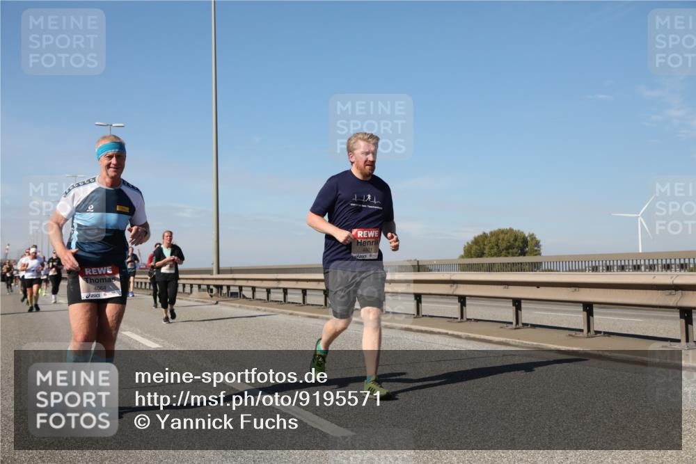 03.10.2025 - Köhlbrandbrückenlauf Yannick Fuchs http://msf.ph/oto/9195571 03.10.2025 12:00:05 Position 3 4064, 4601 meine-sportfotos.de