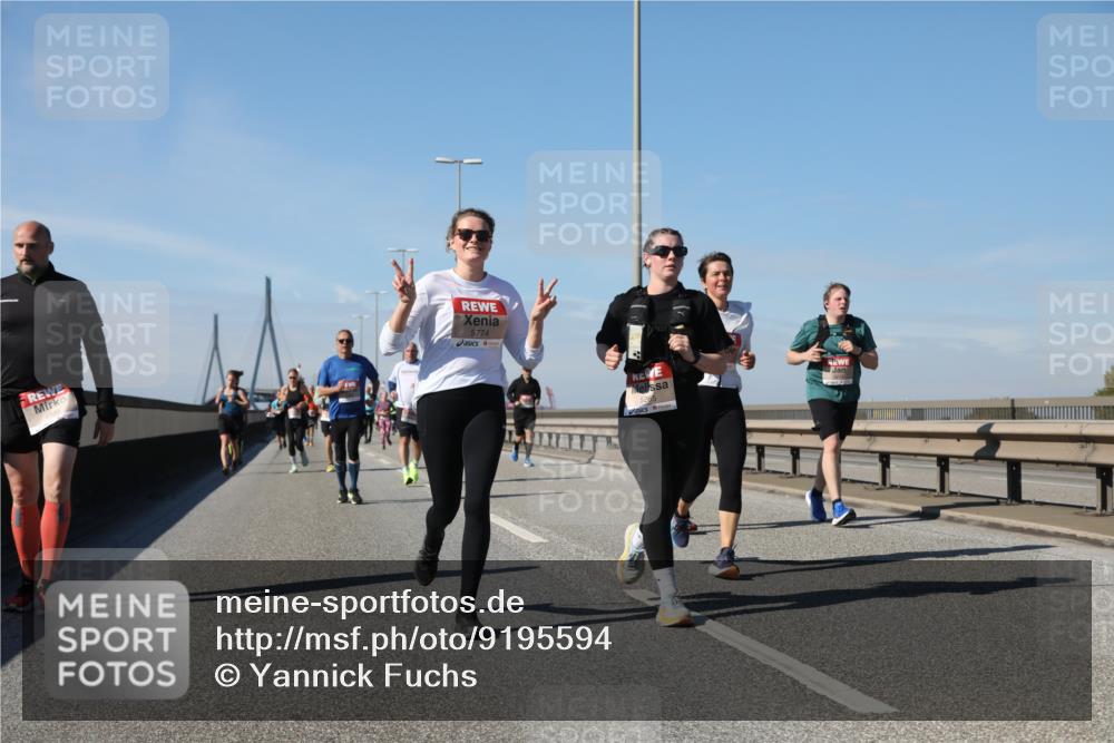 03.10.2025 - Köhlbrandbrückenlauf Yannick Fuchs http://msf.ph/oto/9195594 03.10.2025 12:00:13 Position 3 5774 meine-sportfotos.de