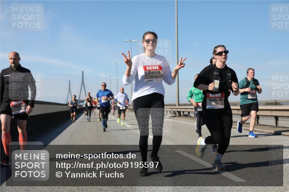 03.10.2025 - Köhlbrandbrückenlauf Yannick Fuchs http://msf.ph/oto/9195597 03.10.2025 12:00:14 Position 3 5774, 5265 meine-sportfotos.de