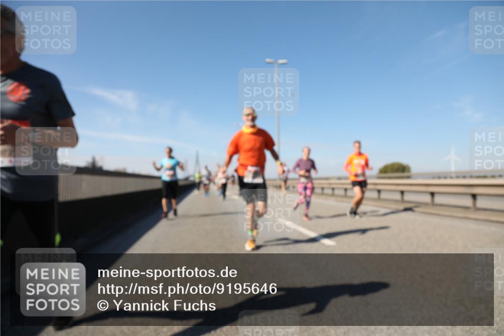 03.10.2025 - Köhlbrandbrückenlauf Yannick Fuchs http://msf.ph/oto/9195646 03.10.2025 12:00:25 Position 3  meine-sportfotos.de