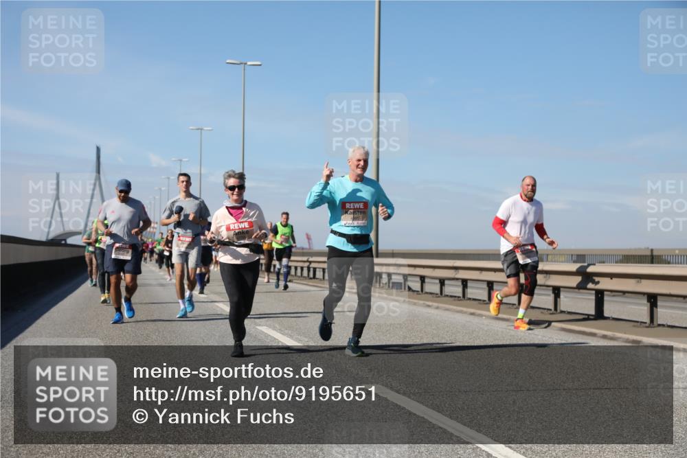 03.10.2025 - Köhlbrandbrückenlauf Yannick Fuchs http://msf.ph/oto/9195651 03.10.2025 12:00:27 Position 3  meine-sportfotos.de