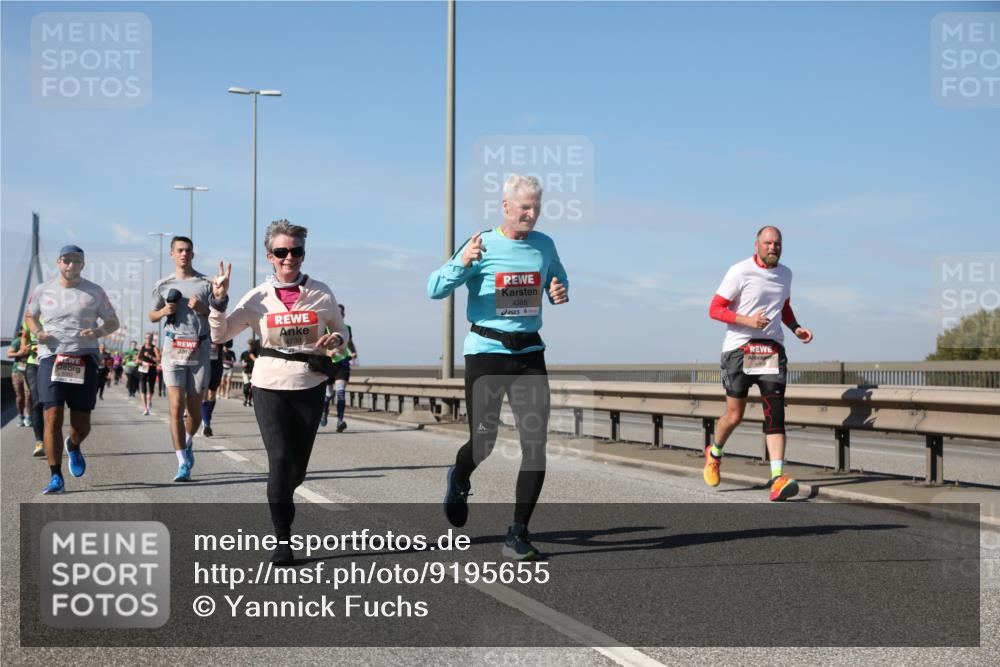 03.10.2025 - Köhlbrandbrückenlauf Yannick Fuchs http://msf.ph/oto/9195655 03.10.2025 12:00:28 Position 3 4385 meine-sportfotos.de