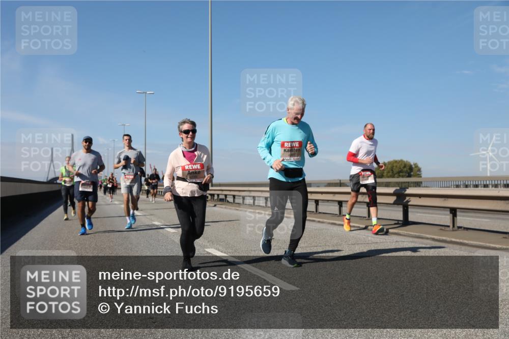 03.10.2025 - Köhlbrandbrückenlauf Yannick Fuchs http://msf.ph/oto/9195659 03.10.2025 12:00:29 Position 3  meine-sportfotos.de