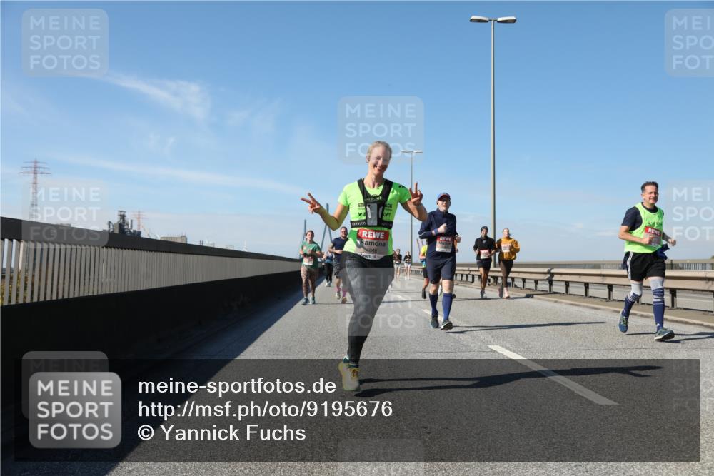 03.10.2025 - Köhlbrandbrückenlauf Yannick Fuchs http://msf.ph/oto/9195676 03.10.2025 12:00:33 Position 3 4846 meine-sportfotos.de
