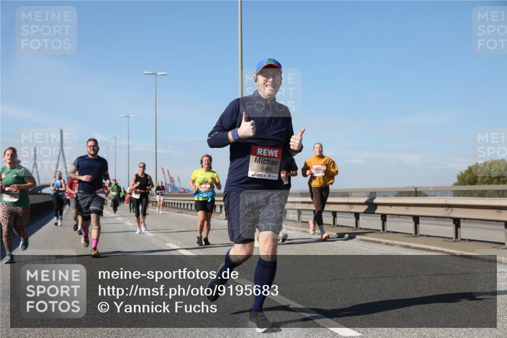 03.10.2025 - Köhlbrandbrückenlauf Yannick Fuchs http://msf.ph/oto/9195683 03.10.2025 12:00:34 Position 3 5488 meine-sportfotos.de