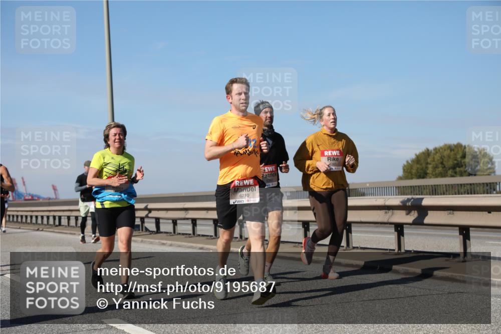 03.10.2025 - Köhlbrandbrückenlauf Yannick Fuchs http://msf.ph/oto/9195687 03.10.2025 12:00:36 Position 3 6710, 6383 meine-sportfotos.de