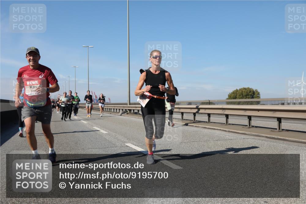 03.10.2025 - Köhlbrandbrückenlauf Yannick Fuchs http://msf.ph/oto/9195700 03.10.2025 12:00:39 Position 3 504 meine-sportfotos.de