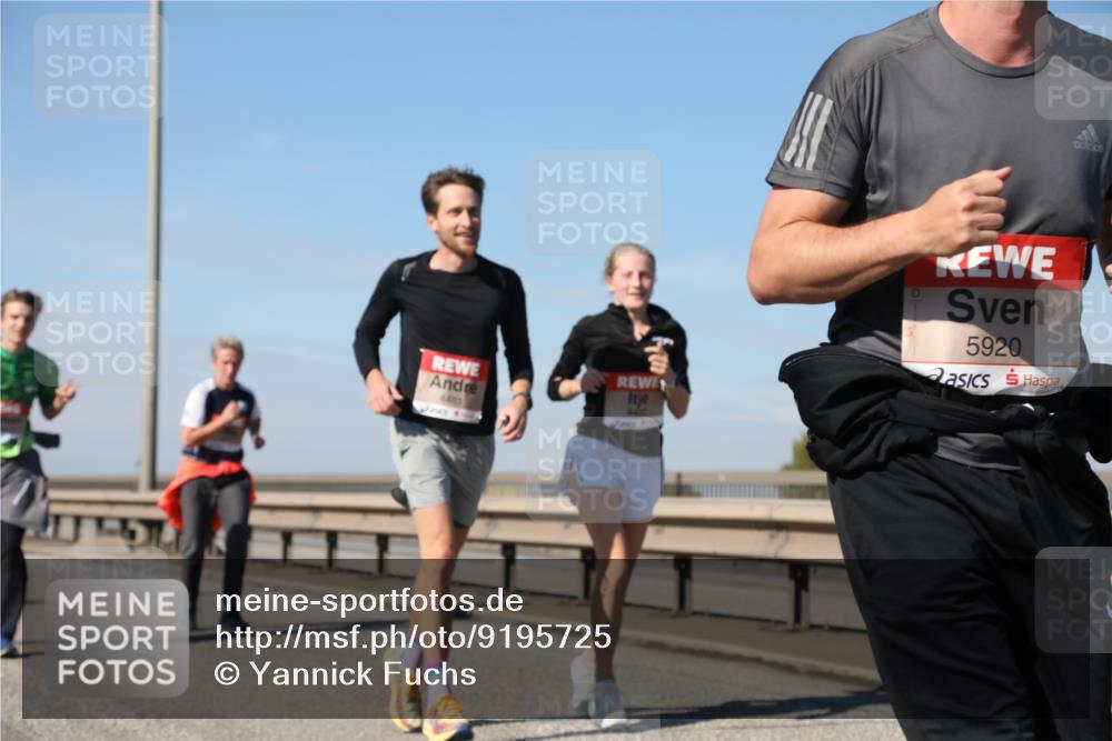 03.10.2025 - Köhlbrandbrückenlauf Yannick Fuchs http://msf.ph/oto/9195725 03.10.2025 12:00:45 Position 3 5920 meine-sportfotos.de
