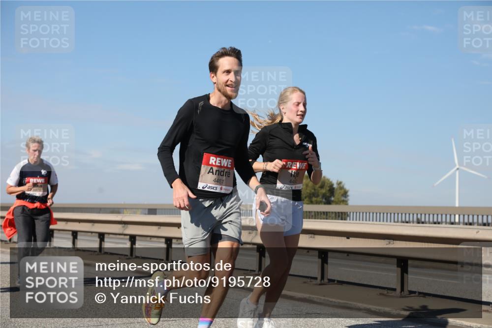 03.10.2025 - Köhlbrandbrückenlauf Yannick Fuchs http://msf.ph/oto/9195728 03.10.2025 12:00:45 Position 3 979, 4481, 4482 meine-sportfotos.de