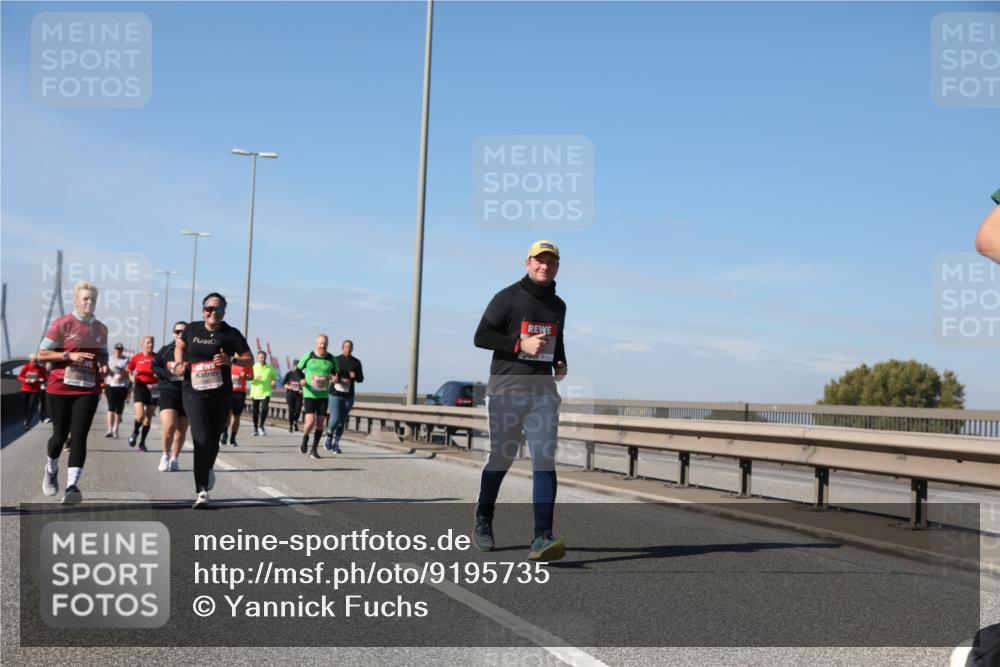 03.10.2025 - Köhlbrandbrückenlauf Yannick Fuchs http://msf.ph/oto/9195735 03.10.2025 12:00:48 Position 3  meine-sportfotos.de