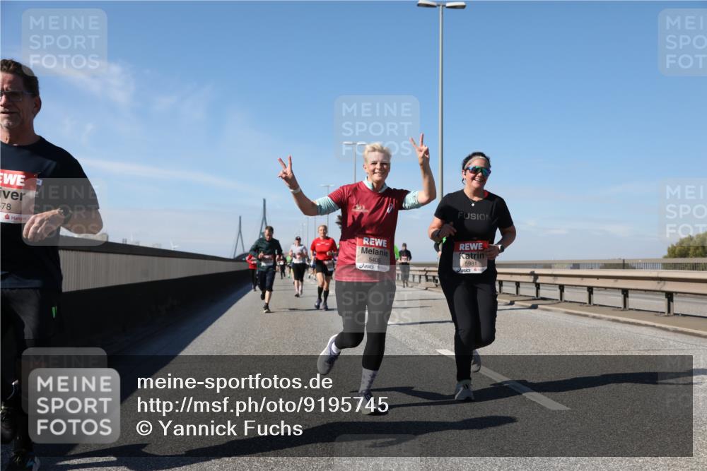 03.10.2025 - Köhlbrandbrückenlauf Yannick Fuchs http://msf.ph/oto/9195745 03.10.2025 12:00:50 Position 3 78, 5405, 5981 meine-sportfotos.de