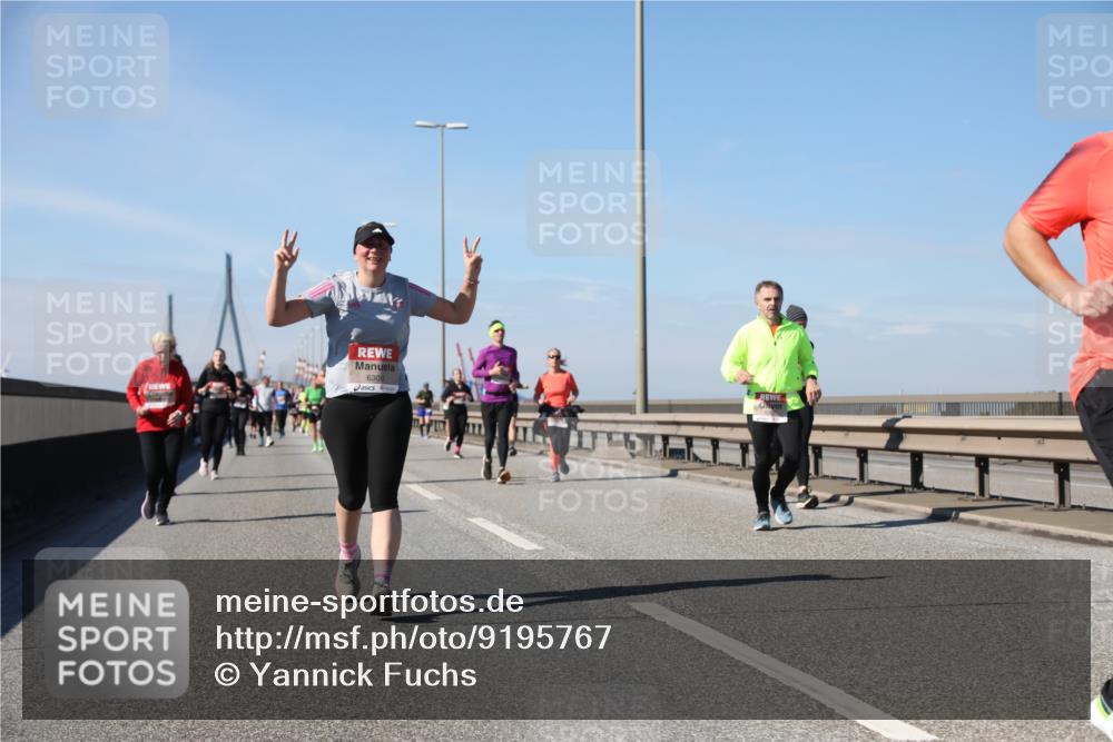 03.10.2025 - Köhlbrandbrückenlauf Yannick Fuchs http://msf.ph/oto/9195767 03.10.2025 12:00:55 Position 3 6300 meine-sportfotos.de