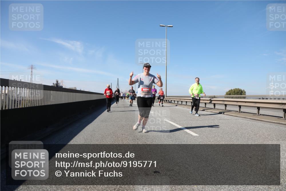 03.10.2025 - Köhlbrandbrückenlauf Yannick Fuchs http://msf.ph/oto/9195771 03.10.2025 12:00:56 Position 3  meine-sportfotos.de