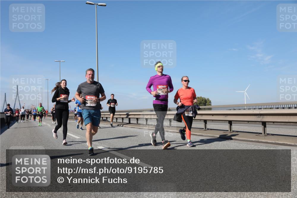 03.10.2025 - Köhlbrandbrückenlauf Yannick Fuchs http://msf.ph/oto/9195785 03.10.2025 12:00:59 Position 3  meine-sportfotos.de