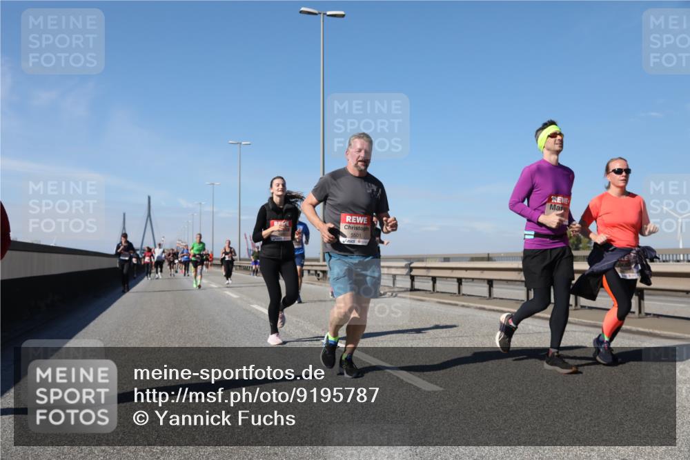 03.10.2025 - Köhlbrandbrückenlauf Yannick Fuchs http://msf.ph/oto/9195787 03.10.2025 12:01:00 Position 3 5501 meine-sportfotos.de