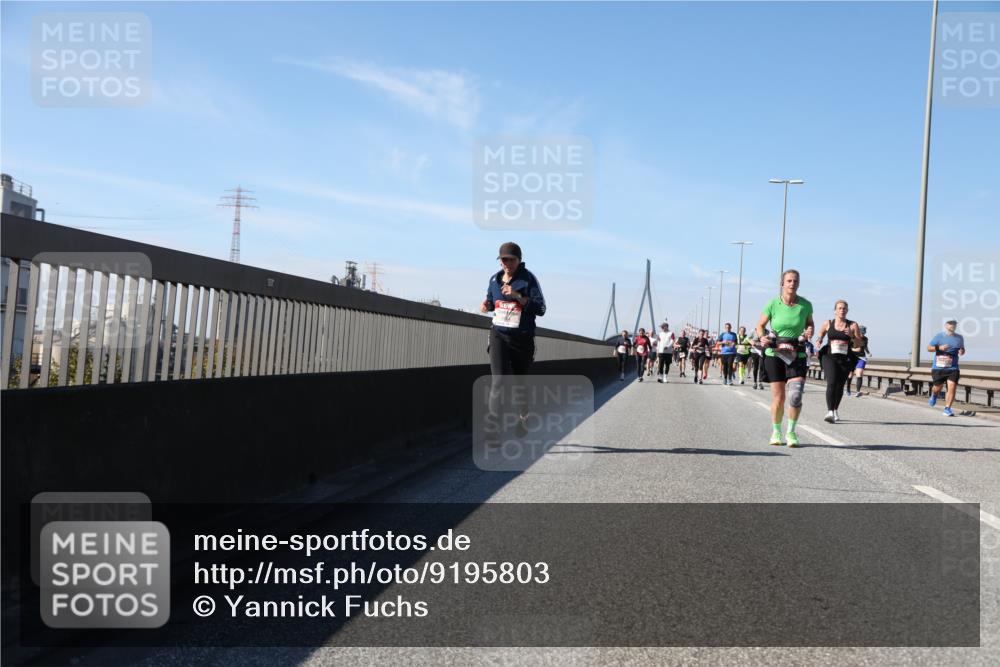 03.10.2025 - Köhlbrandbrückenlauf Yannick Fuchs http://msf.ph/oto/9195803 03.10.2025 12:01:04 Position 3  meine-sportfotos.de