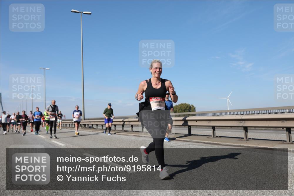 03.10.2025 - Köhlbrandbrückenlauf Yannick Fuchs http://msf.ph/oto/9195814 03.10.2025 12:01:08 Position 3 4706 meine-sportfotos.de