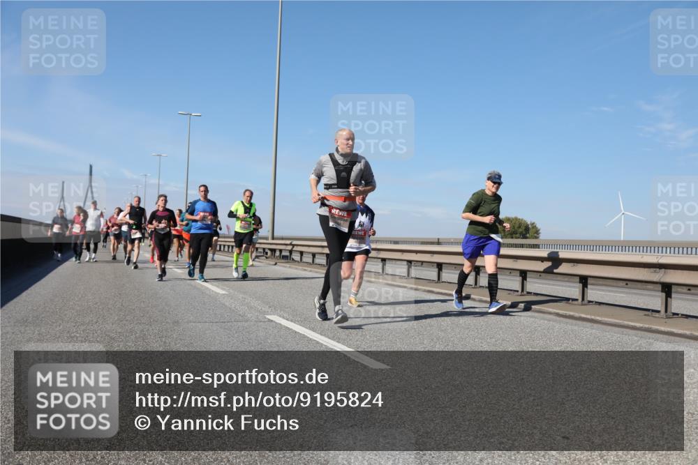 03.10.2025 - Köhlbrandbrückenlauf Yannick Fuchs http://msf.ph/oto/9195824 03.10.2025 12:01:11 Position 3  meine-sportfotos.de