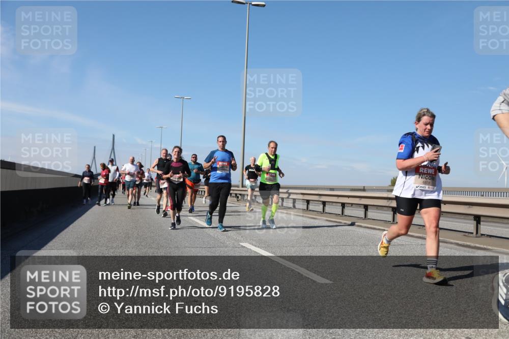 03.10.2025 - Köhlbrandbrückenlauf Yannick Fuchs http://msf.ph/oto/9195828 03.10.2025 12:01:12 Position 3 6531 meine-sportfotos.de