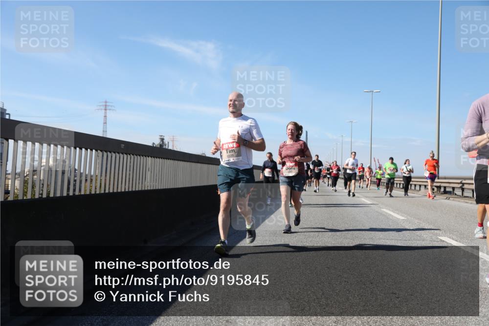 03.10.2025 - Köhlbrandbrückenlauf Yannick Fuchs http://msf.ph/oto/9195845 03.10.2025 12:01:16 Position 3 4535, 5167 meine-sportfotos.de