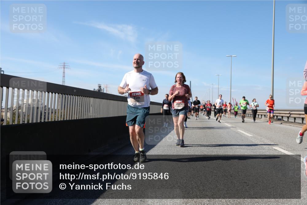 03.10.2025 - Köhlbrandbrückenlauf Yannick Fuchs http://msf.ph/oto/9195846 03.10.2025 12:01:17 Position 3 4535 meine-sportfotos.de