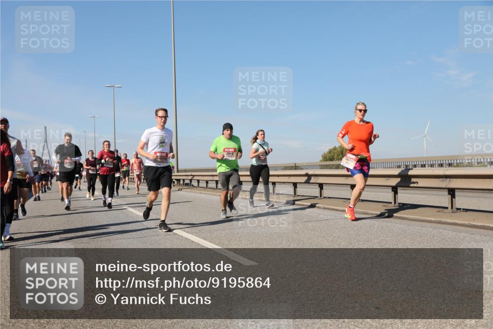 03.10.2025 - Köhlbrandbrückenlauf Yannick Fuchs http://msf.ph/oto/9195864 03.10.2025 12:01:21 Position 3  meine-sportfotos.de