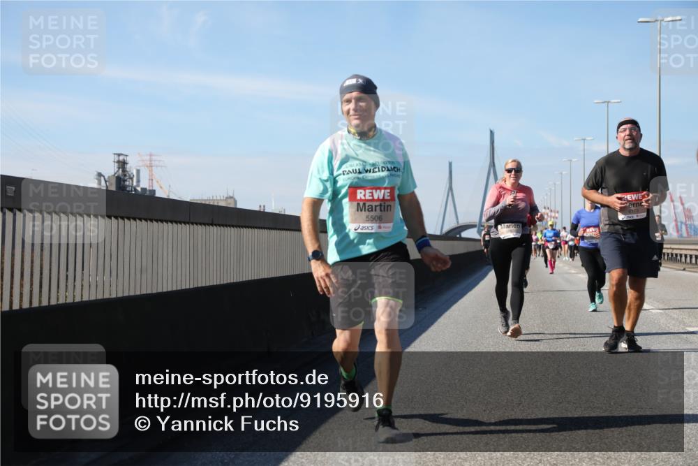03.10.2025 - Köhlbrandbrückenlauf Yannick Fuchs http://msf.ph/oto/9195916 03.10.2025 12:01:37 Position 3 5506, 6663 meine-sportfotos.de