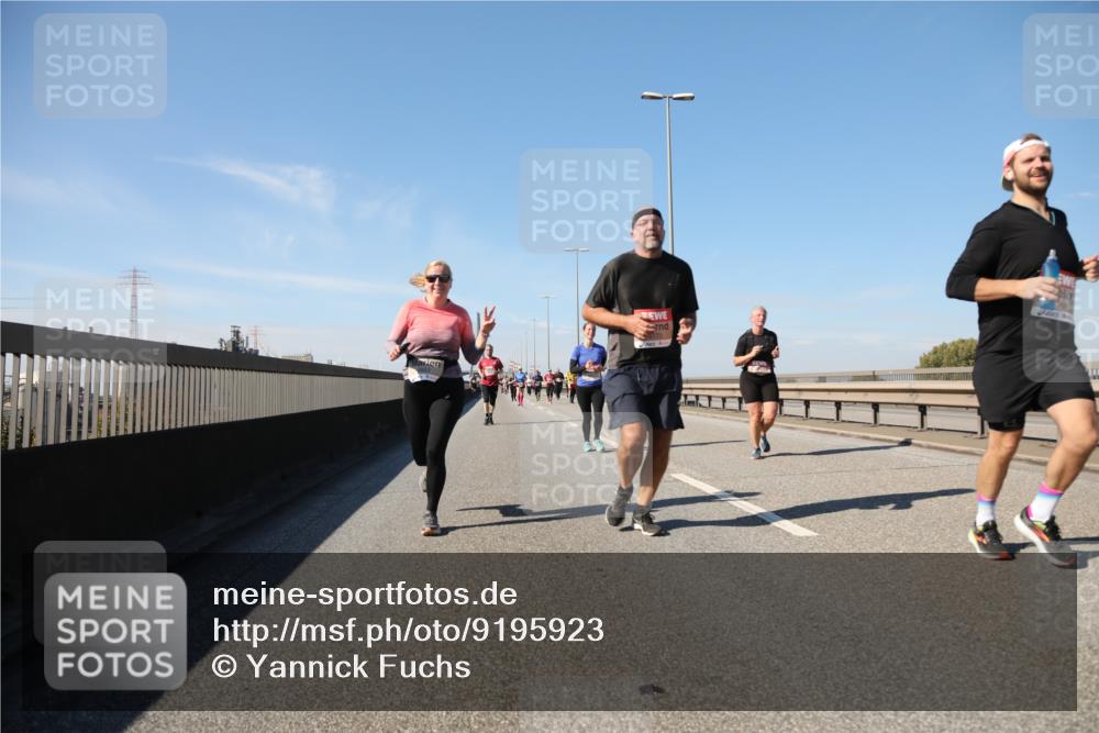 03.10.2025 - Köhlbrandbrückenlauf Yannick Fuchs http://msf.ph/oto/9195923 03.10.2025 12:01:39 Position 3  meine-sportfotos.de