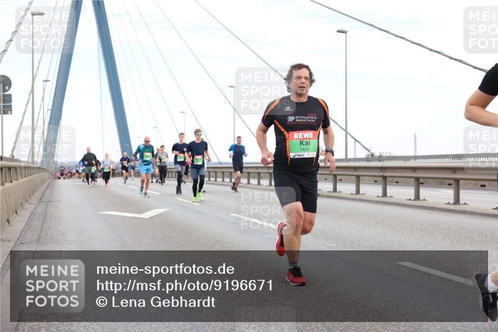 03.10.2025 - Köhlbrandbrückenlauf Lena Gebhardt http://msf.ph/oto/9196671 03.10.2025 15:28:12 Position 1 2010, 7435 meine-sportfotos.de