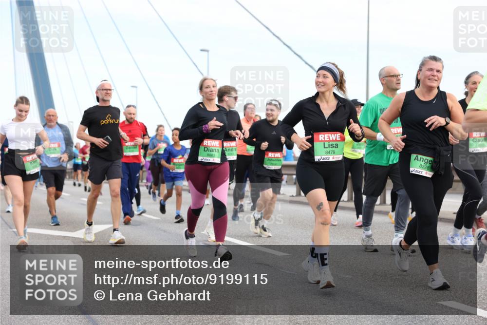 03.10.2025 - Köhlbrandbrückenlauf Lena Gebhardt http://msf.ph/oto/9199115 03.10.2025 15:37:16 Position 1 8683, 9283, 7958, 8479, 8328, 8553 meine-sportfotos.de