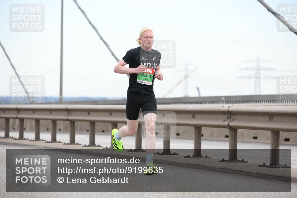 03.10.2025 - Köhlbrandbrückenlauf Lena Gebhardt http://msf.ph/oto/9199635 03.10.2025 15:17:26 Position 1 7015 meine-sportfotos.de