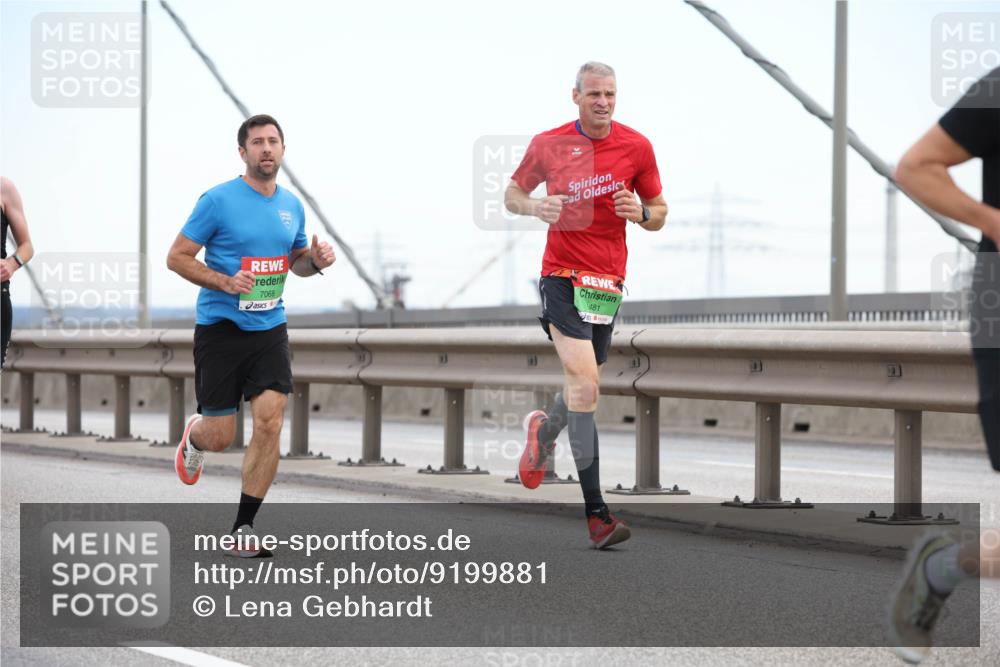 03.10.2025 - Köhlbrandbrückenlauf Lena Gebhardt http://msf.ph/oto/9199881 03.10.2025 15:20:16 Position 1 7068, 481 meine-sportfotos.de