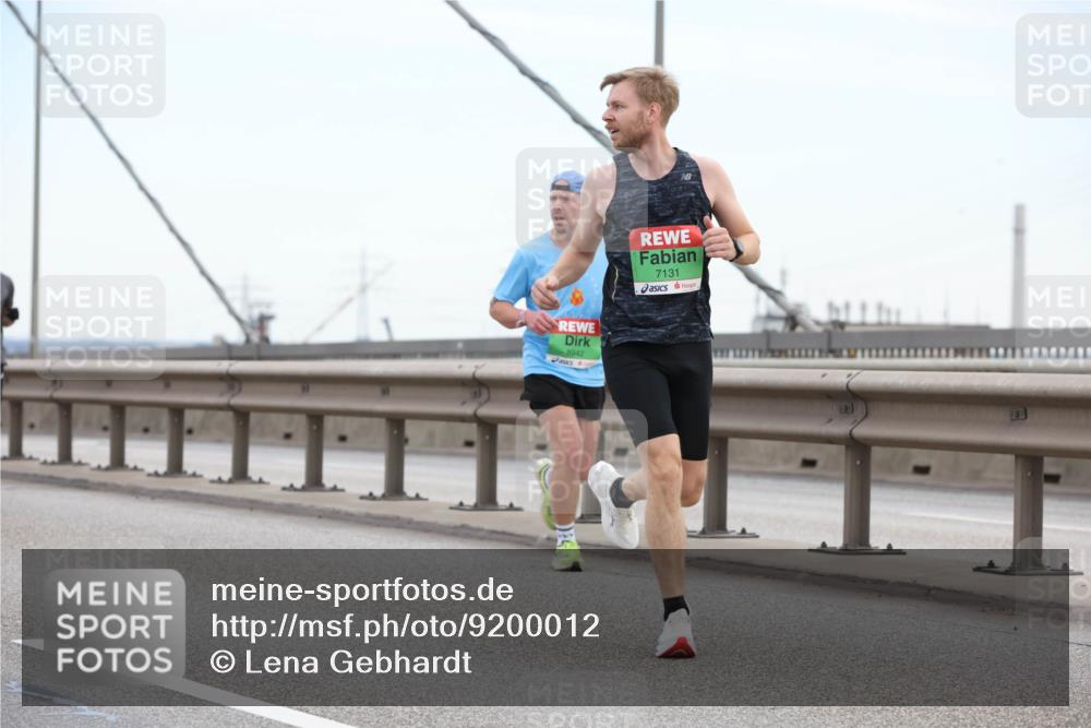 03.10.2025 - Köhlbrandbrückenlauf Lena Gebhardt http://msf.ph/oto/9200012 03.10.2025 15:21:03 Position 1 8942, 7131 meine-sportfotos.de