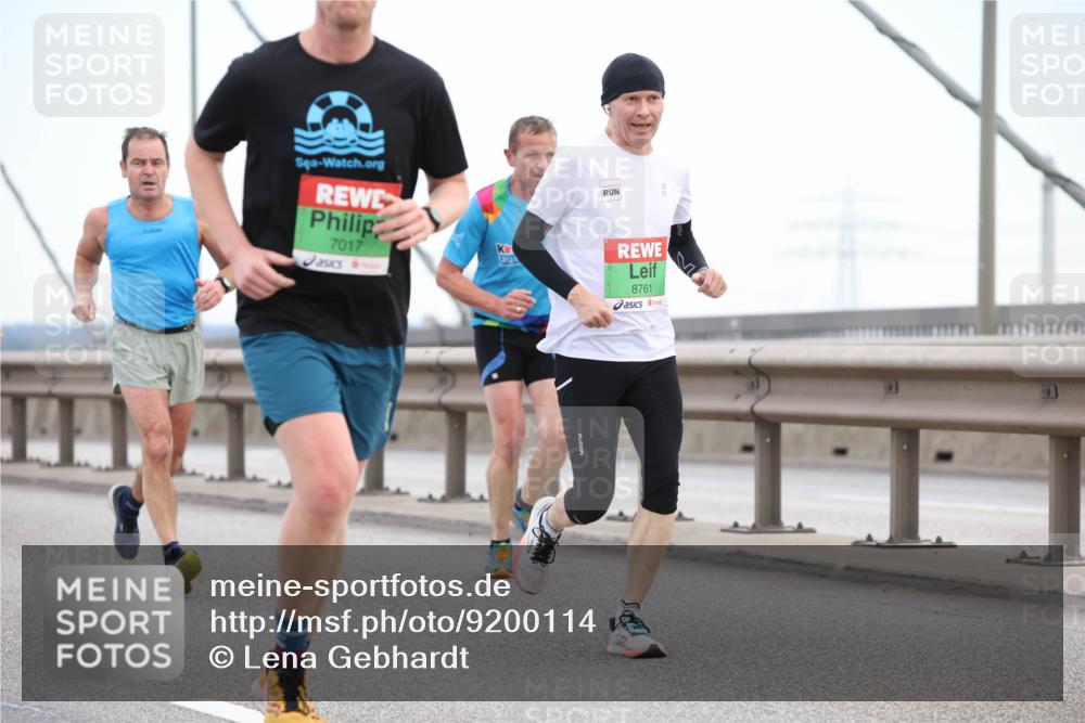03.10.2025 - Köhlbrandbrückenlauf Lena Gebhardt http://msf.ph/oto/9200114 03.10.2025 15:21:33 Position 1 7017, 8761 meine-sportfotos.de