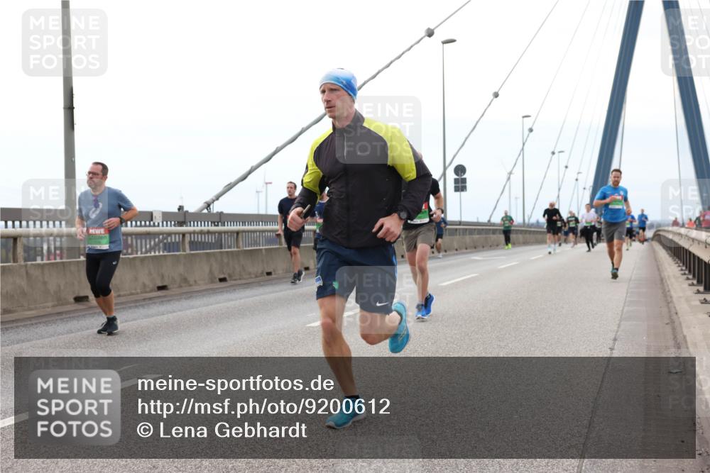 03.10.2025 - Köhlbrandbrückenlauf Lena Gebhardt http://msf.ph/oto/9200612 03.10.2025 15:40:38 Position 2  meine-sportfotos.de