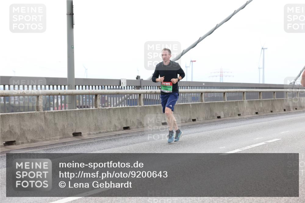 03.10.2025 - Köhlbrandbrückenlauf Lena Gebhardt http://msf.ph/oto/9200643 03.10.2025 15:40:53 Position 2 91 meine-sportfotos.de