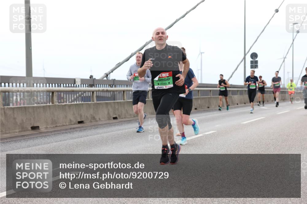 03.10.2025 - Köhlbrandbrückenlauf Lena Gebhardt http://msf.ph/oto/9200729 03.10.2025 15:41:26 Position 2 8049 meine-sportfotos.de