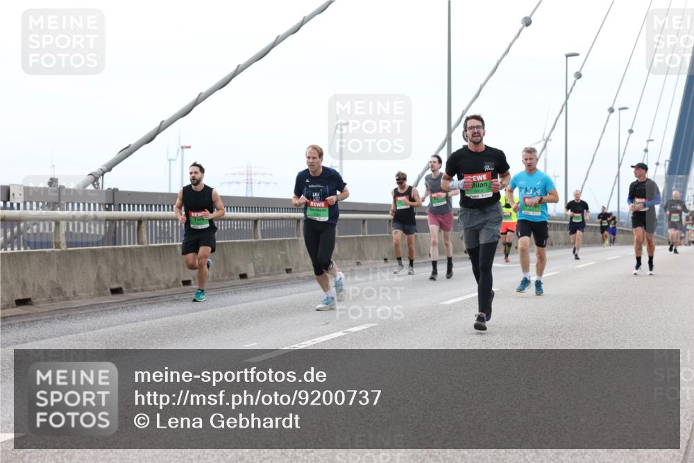 03.10.2025 - Köhlbrandbrückenlauf Lena Gebhardt http://msf.ph/oto/9200737 03.10.2025 15:41:29 Position 2 9010 meine-sportfotos.de