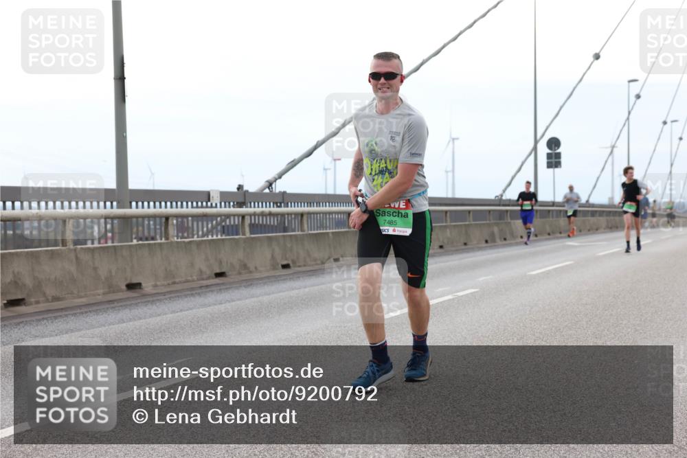 03.10.2025 - Köhlbrandbrückenlauf Lena Gebhardt http://msf.ph/oto/9200792 03.10.2025 15:41:47 Position 2 7485 meine-sportfotos.de